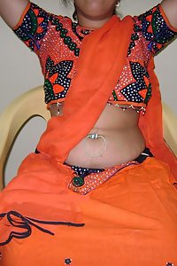 Porn Pics Sexy Indian Aunty Nitya Milky Boobs Exposed