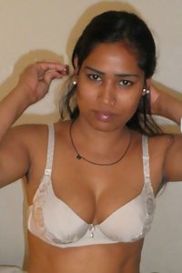 Porn Pics Indian Naked Girl Shabana Ready For Sex