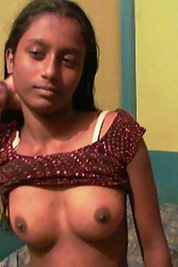 Indian girls posing naked on camera