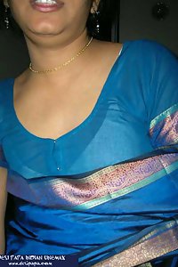 Porn Pics Horny Indian Marathi Aunty Posing Hot