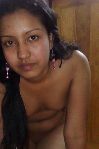 Indian XXX girls posing naked on camera