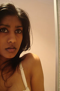 Sexy Indian girl friend ready for fuck