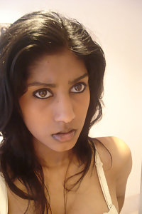 Sexy Indian girl friend ready for fuck