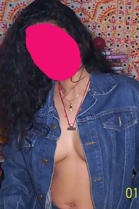 Porn Pics Indian Babe Julia Removing Her Jacket
