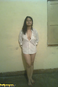 Porn Pics Beautiful Indian Girl Without Bra Posing Hot