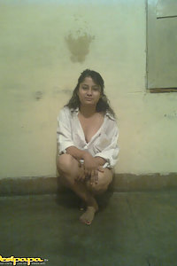 Porn Pics Beautiful Indian Girl Without Bra Posing Hot