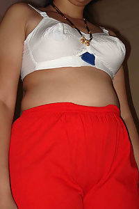 Indian Amateur Bhabhi In Night Gown Stripped Naked
