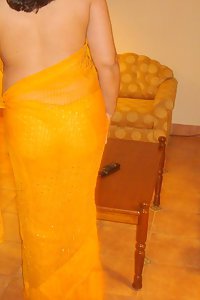 Porn Pics Chubby Indian Housewife Hura Saree Stripped Naked