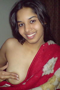 Sexy Indian girl posing naked on camera
