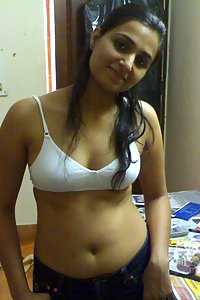 Indian Porn girls posing naked on camera