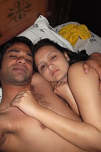 Married Indian Couple XXX Porn Pic Forelay Sex