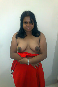 Sexy Indian girl on her honeymoon in dubai