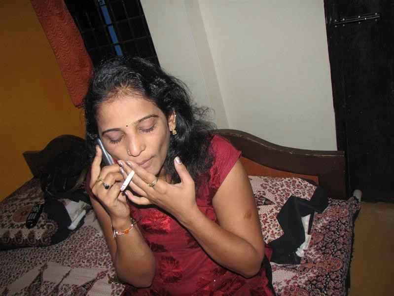 Porn Pics Sexy Indian Girl Nigaat Seducing Boyfriend - Indian Porn Photos