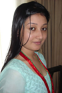 Porn Pics Indian Girls Sweety And Rima Nude Pics