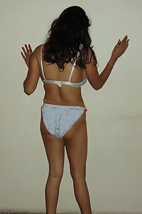 Porn Pics Hot Usha Bhabhi Blowjob In Sexy Lingerie