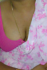 Porn Pics Mature Indian Aunty Nirmala In Pink Blouse