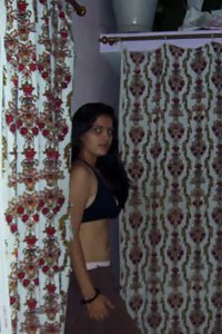 Amateur Indian Swati Posing Nude In Bathroom