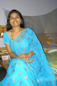 Porn Pics Famous Indian Housewife Arpita Unseen Pics