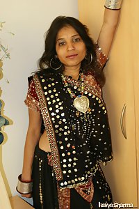 Indian Babe Kavya in her gujarati outfits chania cholie